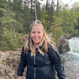 Meet your Posher, Kelly